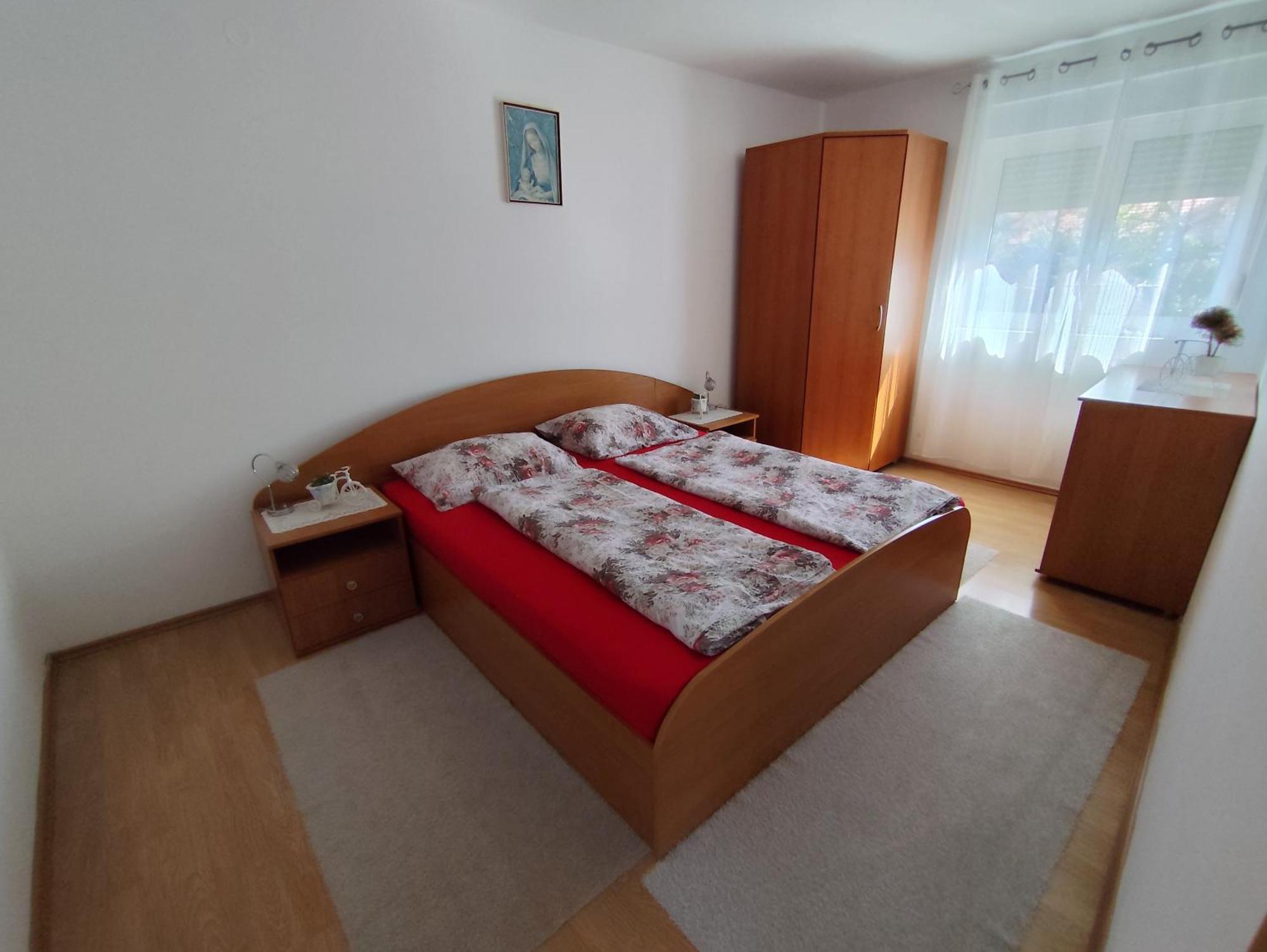 Apartments Milevcic Jelsa Szoba fotó